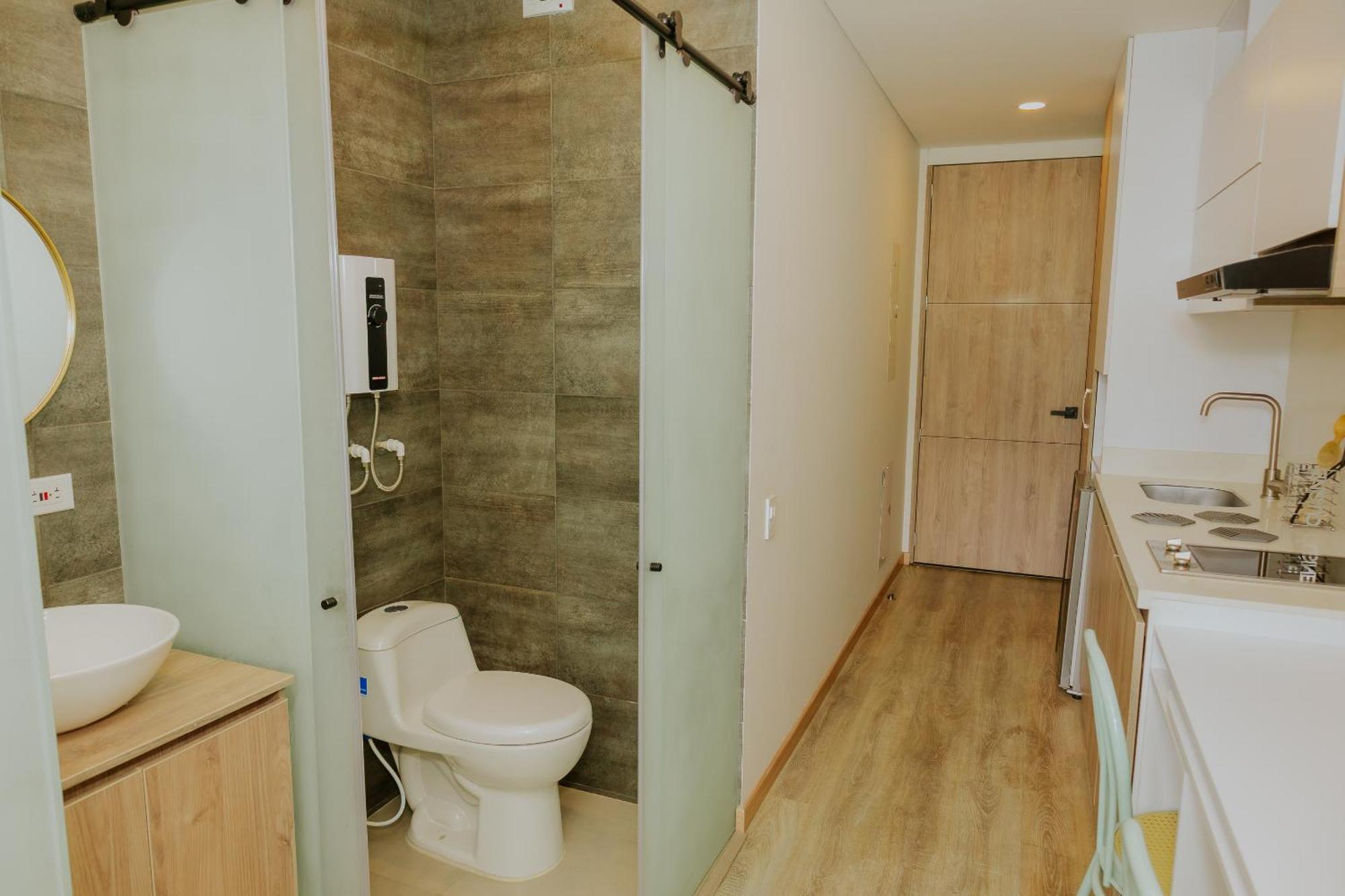 Moderno Estudio Con Gimnasio, Terraza Y Coworking En